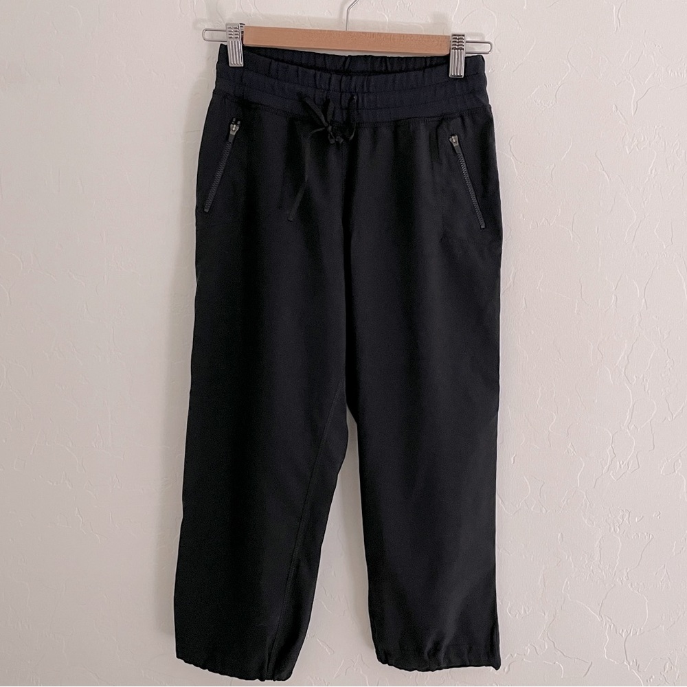 Fabletics Activewear Capris